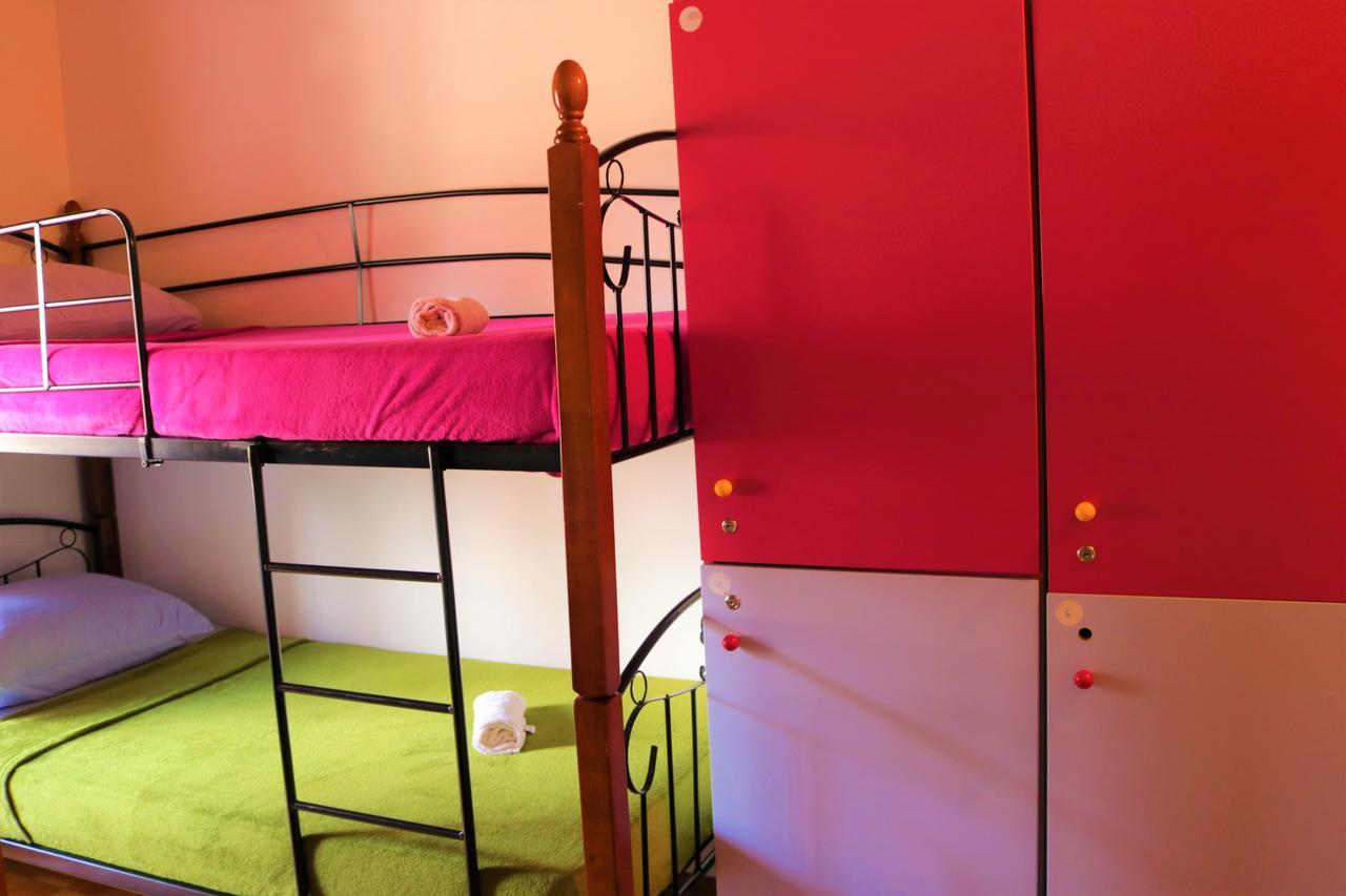 Hostel Alma 2 Poreč Kültér fotó